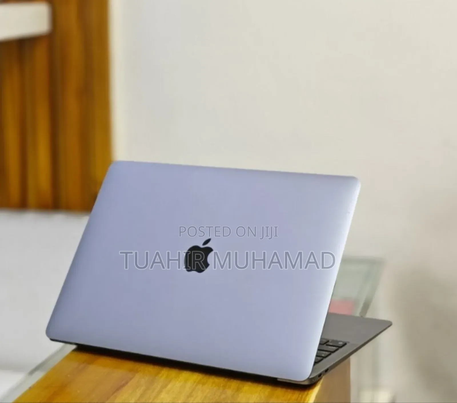 New Laptop Apple MacBook Air 8GB Apple M1 Pro SSD 1T