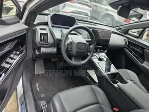 New Toyota bZ4X 2024 Gold