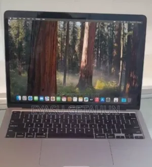 New Laptop Apple MacBook Pro 2020 8GB Intel Core I5 SSD 256GB