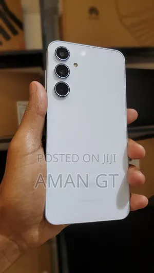 New Samsung Galaxy A55 128 GB White