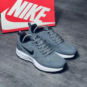 Nike Running Shoes Grey Edition
