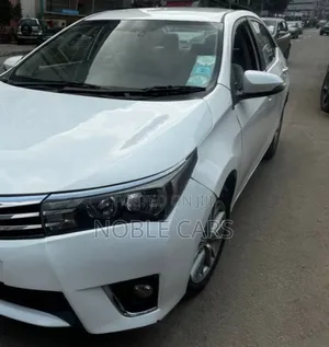 Toyota Corolla 2017 White