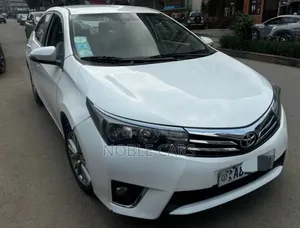 Toyota Corolla 2017 White