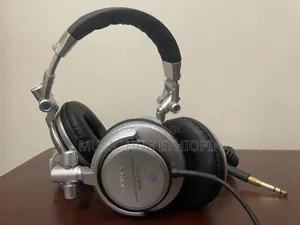 Sony Mdr-v700dj Dynamic Stereo Headphones