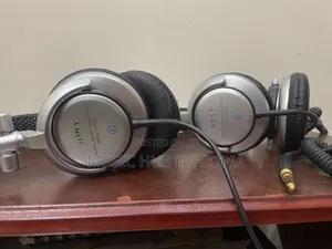 Sony Mdr-v700dj Dynamic Stereo Headphones