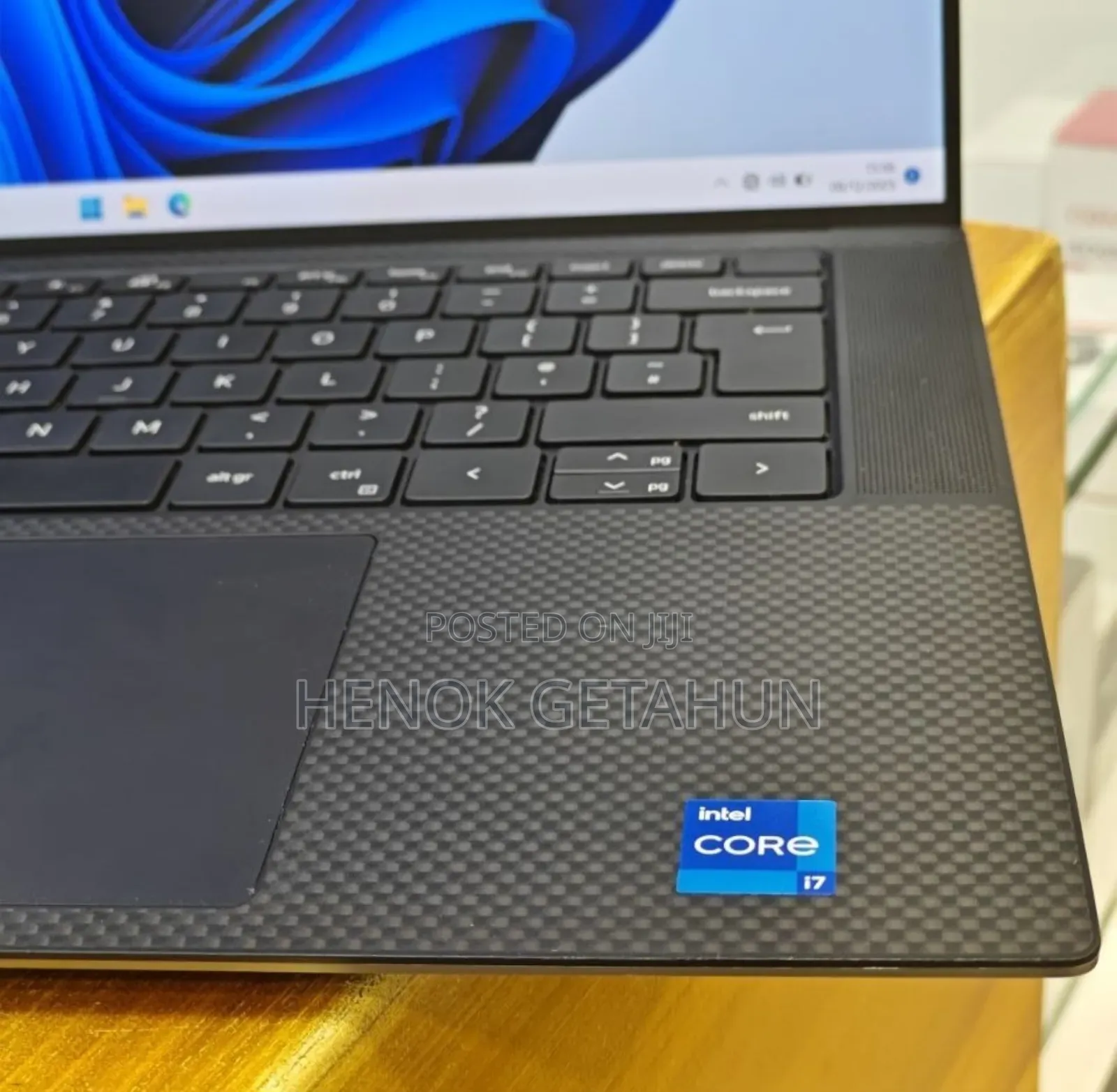 New Laptop Dell Precision 5570 16GB Intel Core I7 SSD 512GB