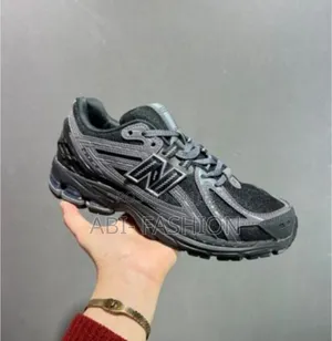 New Balance 1906r Sneaker Shoes