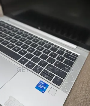 New Laptop HP EliteBook 830 G8 16GB Intel Core I7 SSD 512GB