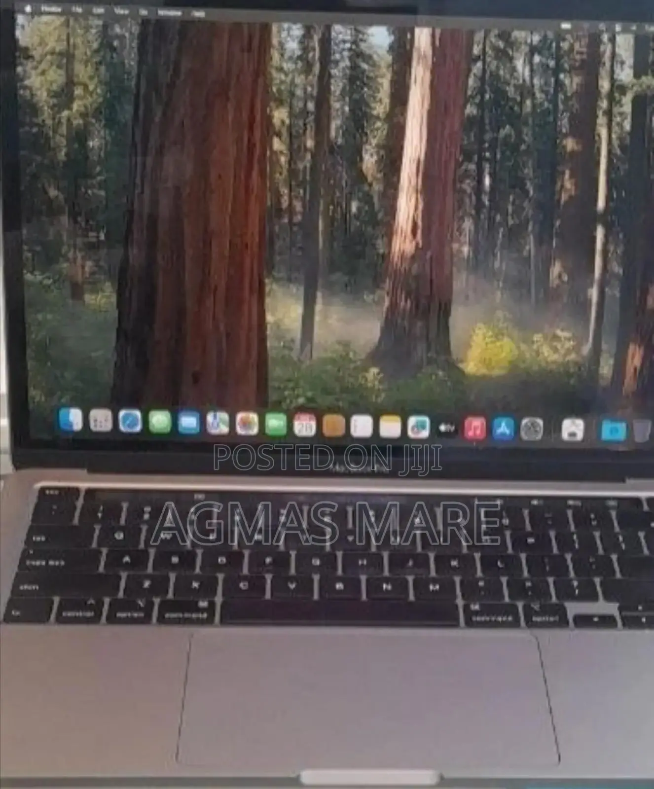 New Laptop Apple MacBook Pro 8GB Intel Core i5 SSD 256GB