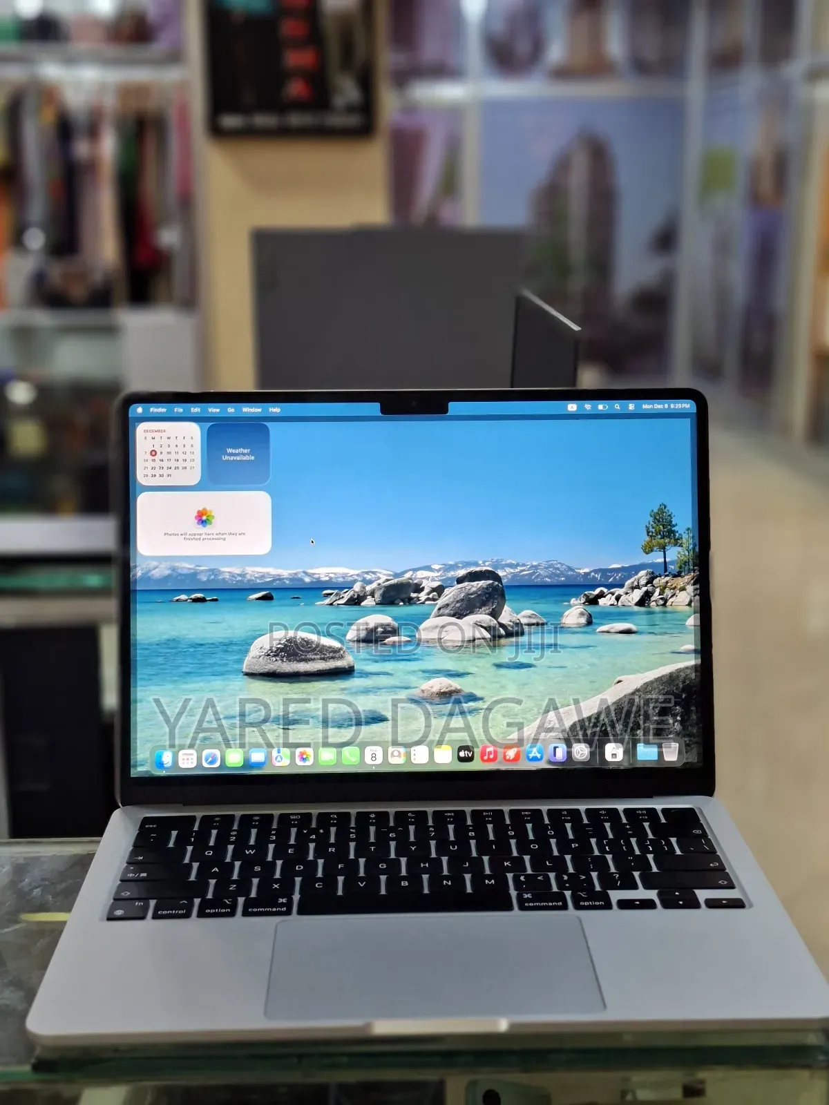 New Laptop Apple MacBook Air 2022 M2 8GB Apple M2 SSD 256GB