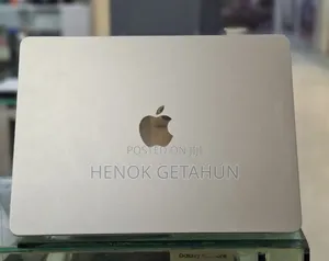 Photo - New Laptop Apple MacBook Air 2022 M2 8GB Apple M2 SSD 256GB