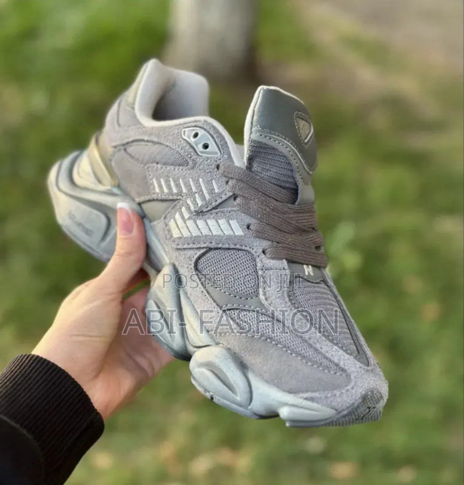 New Balance 9060 Sneakers Grey