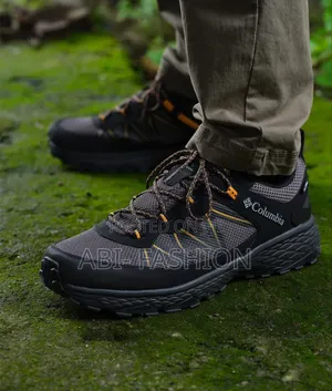 Columbia Men's Peakfreak Rush Outdry Hiking Shoes