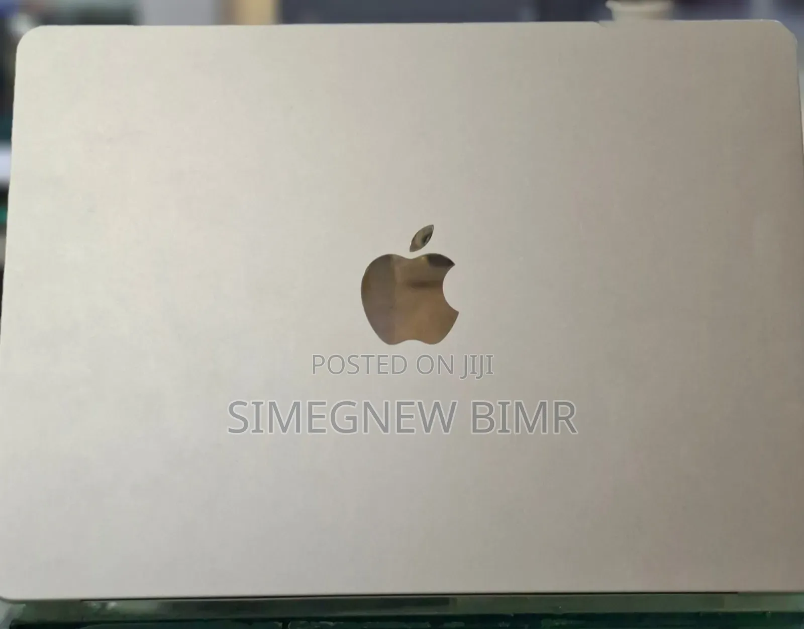 New Laptop Apple MacBook Air 2022 M2 8GB Intel Core M2 SSD 256GB