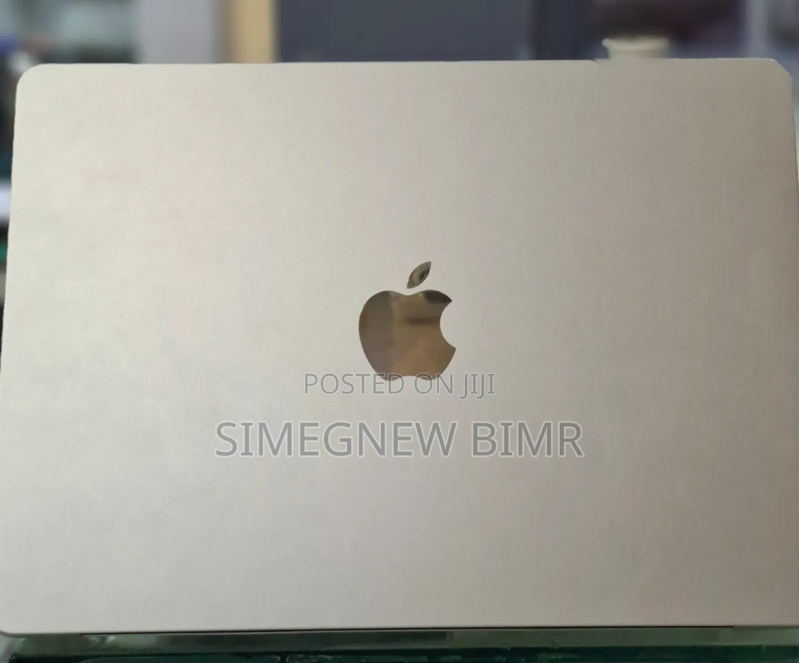 New Laptop Apple MacBook Air 2022 M2 8GB Intel Core M2 SSD 256GB