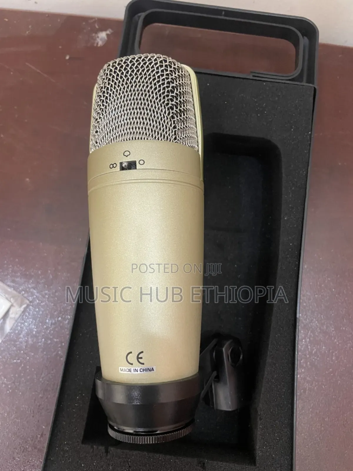 Behringer C-3 Studio Microphone