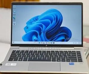 Photo - New Laptop HP EliteBook 640 G10 16GB Intel Core I7 SSD 512GB