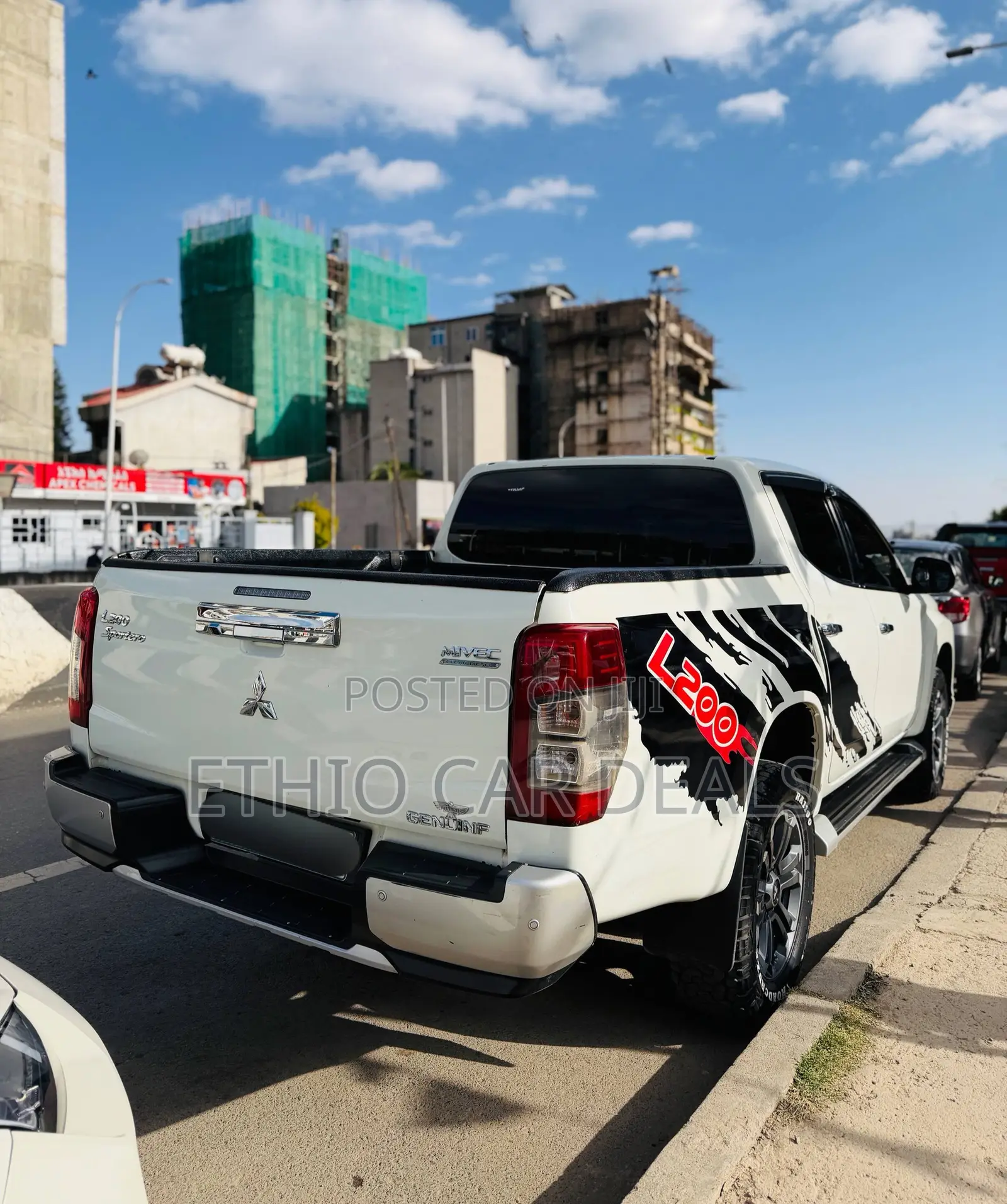Mitsubishi L200 2022 White