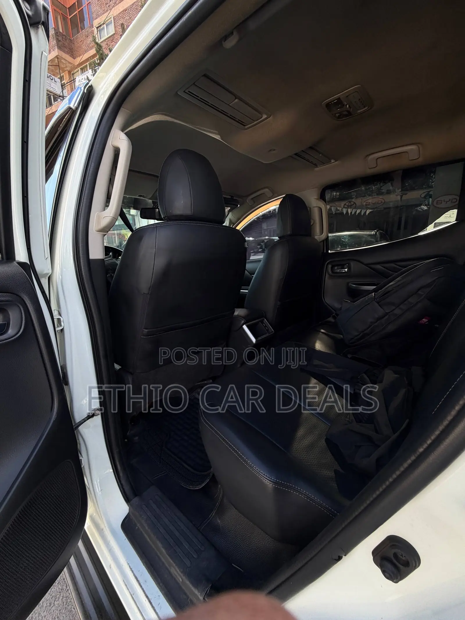 Mitsubishi L200 2022 White