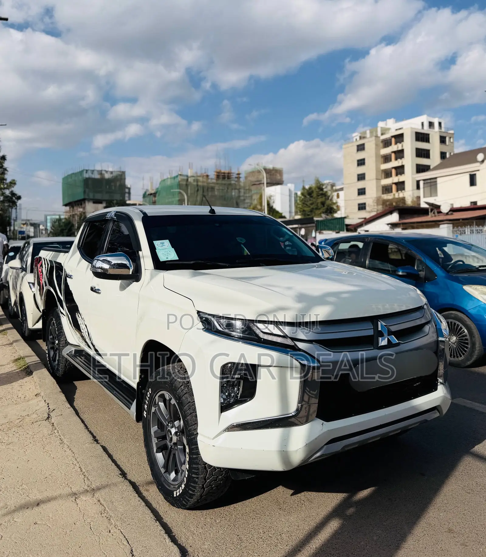 Mitsubishi L200 2022 White