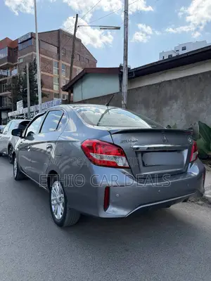 Mitsubishi Attrage 2021 Gray