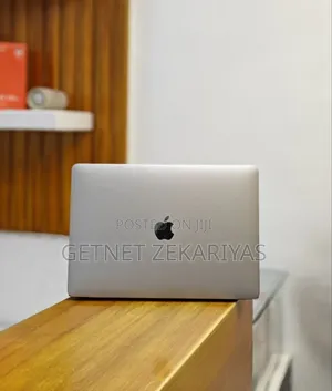 New Laptop Apple MacBook Air 2020 M1 8GB Apple M1 SSD 1T