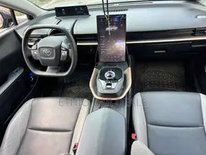 Toyota bZ3 63 kWh FWD 2023 Gray