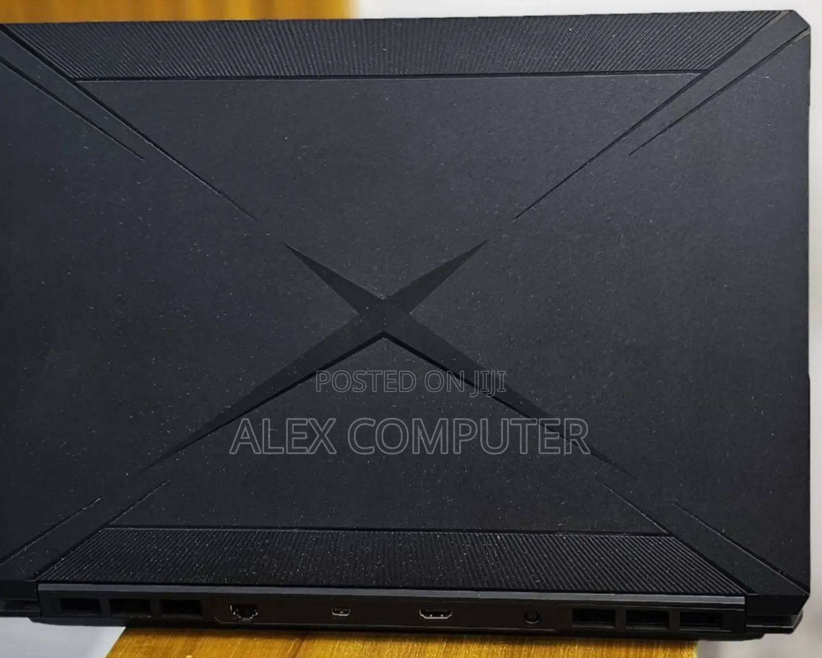 New Laptop Over Powered 16GB AMD Ryzen 7 SSD 512GB