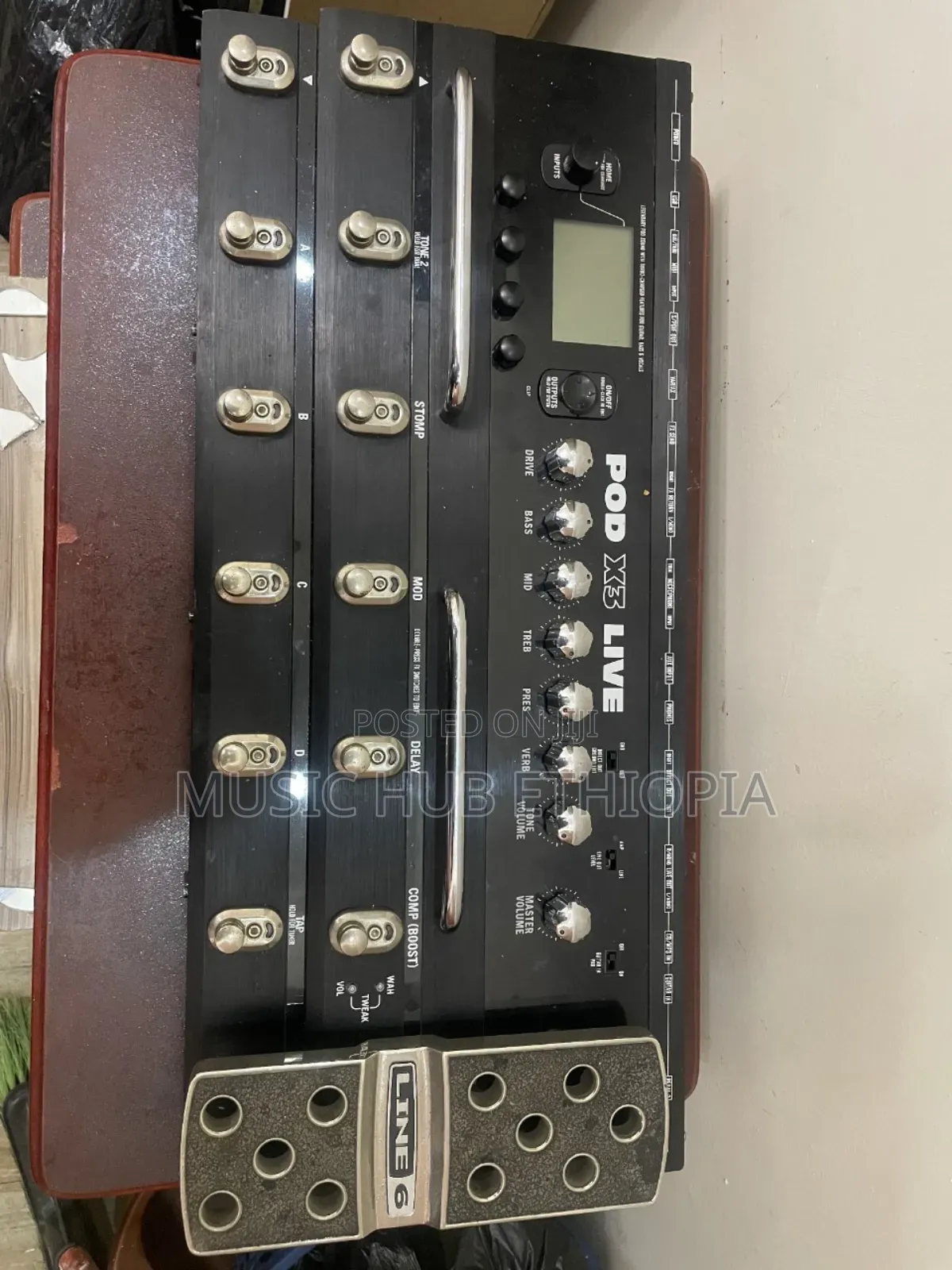 Line 6 Pod X3 Live Guitar Pedal