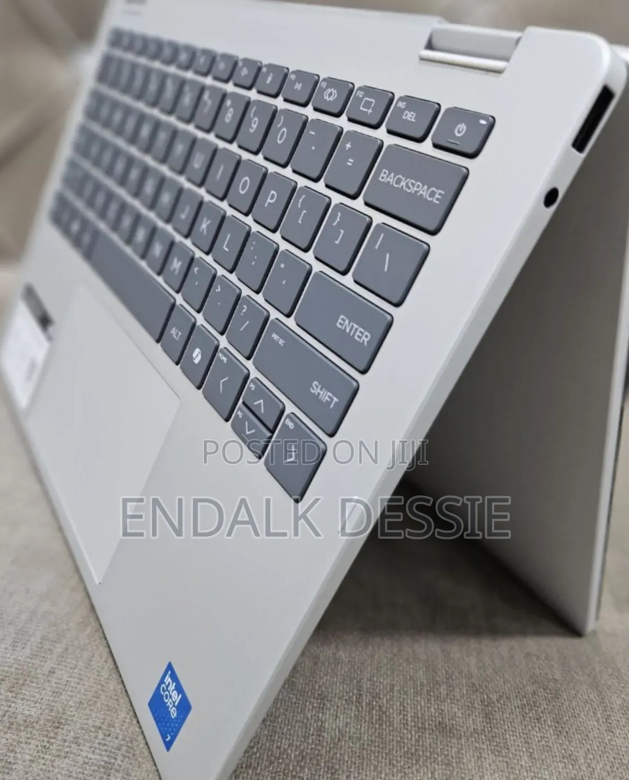 New Laptop HP OmniBook 5 14" 16GB Intel Core Ultra 7 SSD 1T