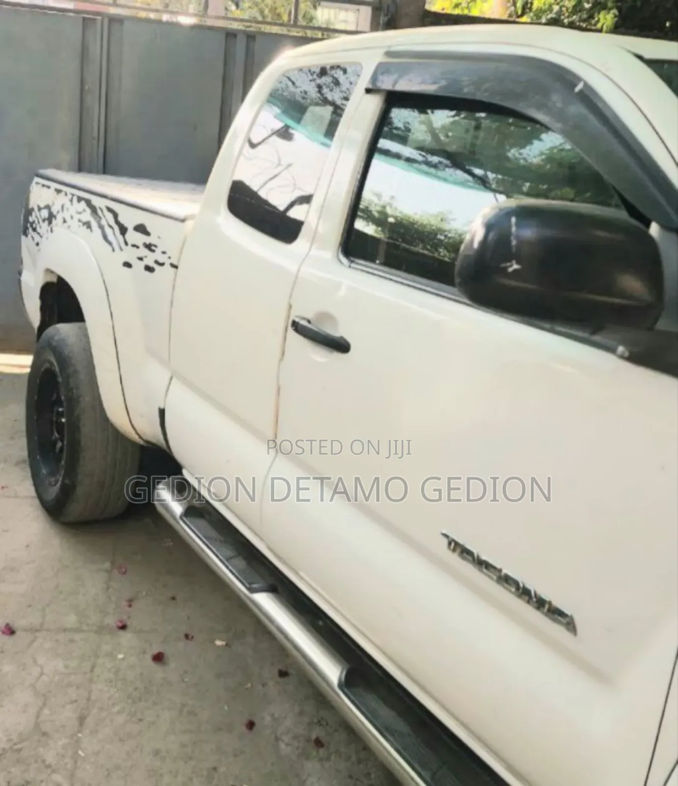 Toyota Tacoma 2007 White