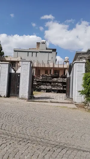 Megenagna -Signal, G+1 House for Sale 500sqm