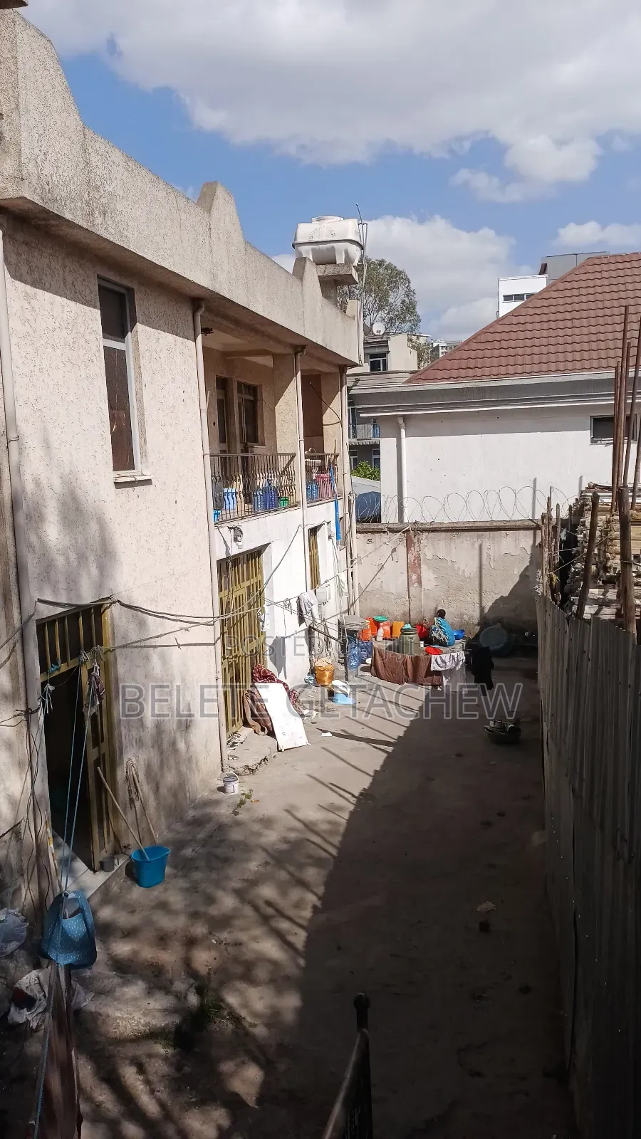 Megenagna -Signal, G+1 House for Sale 500sqm