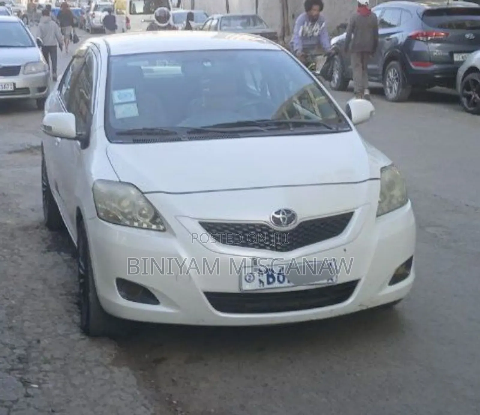 Toyota Yaris 2010 White