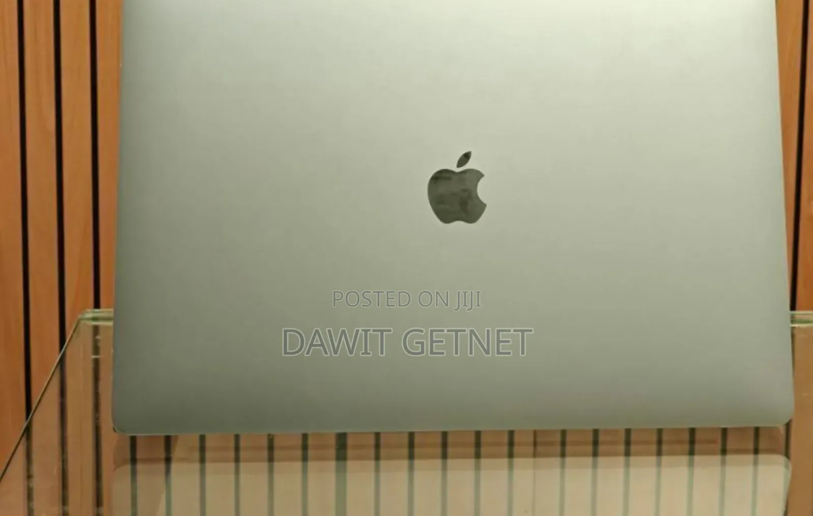 New Laptop Apple MacBook Pro 2019 16GB Intel Core I7 SSD 512GB