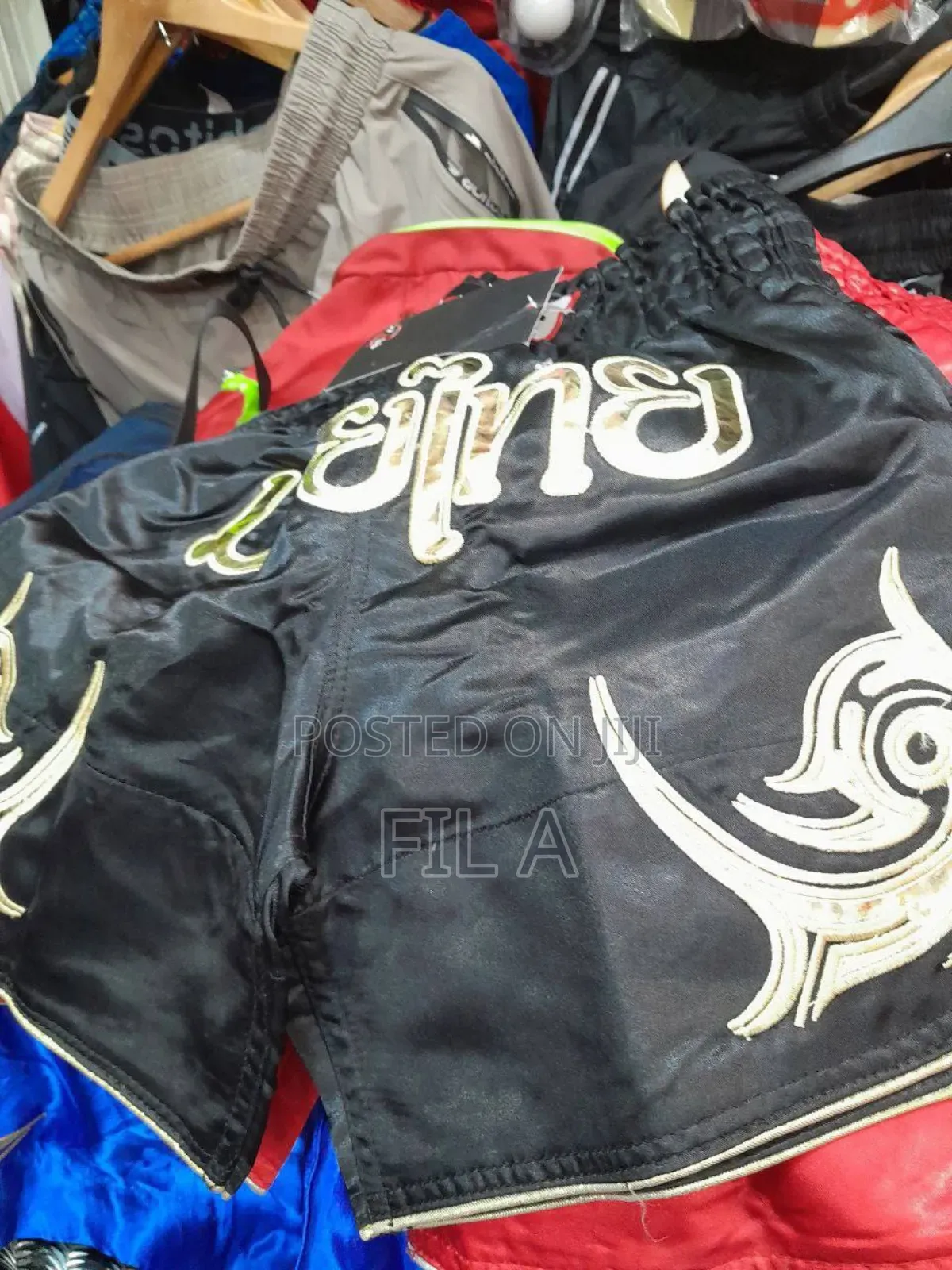 ' Muay Thai Kickboxing Shorts in Pink Satin.