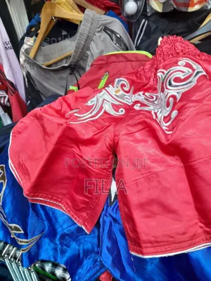 ' Muay Thai Kickboxing Shorts in Pink Satin.