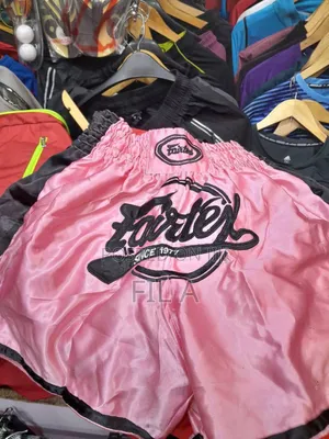 ' Muay Thai Kickboxing Shorts in Pink Satin.