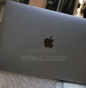 New Laptop Apple MacBook Pro 2019 8GB SSD 128GB