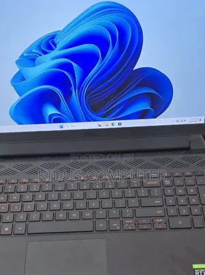 New Laptop Dell G15 5511 16GB Intel Core I7 SSD 1T