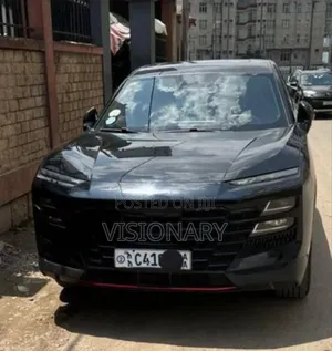 Photo - Jetour Dashing 2022 Black