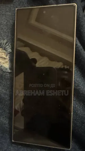 Photo - New Samsung Galaxy Z Fold6 1 TB Rose Gold