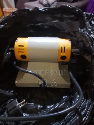 This Is a Royce Tm-700 Bench