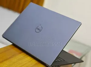 New Laptop Dell Precision 5570 16GB Intel Core I7 SSD 512GB