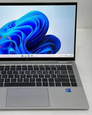 New Laptop HP EliteBook 1040 G8 16GB Intel Core I5 SSD 256GB