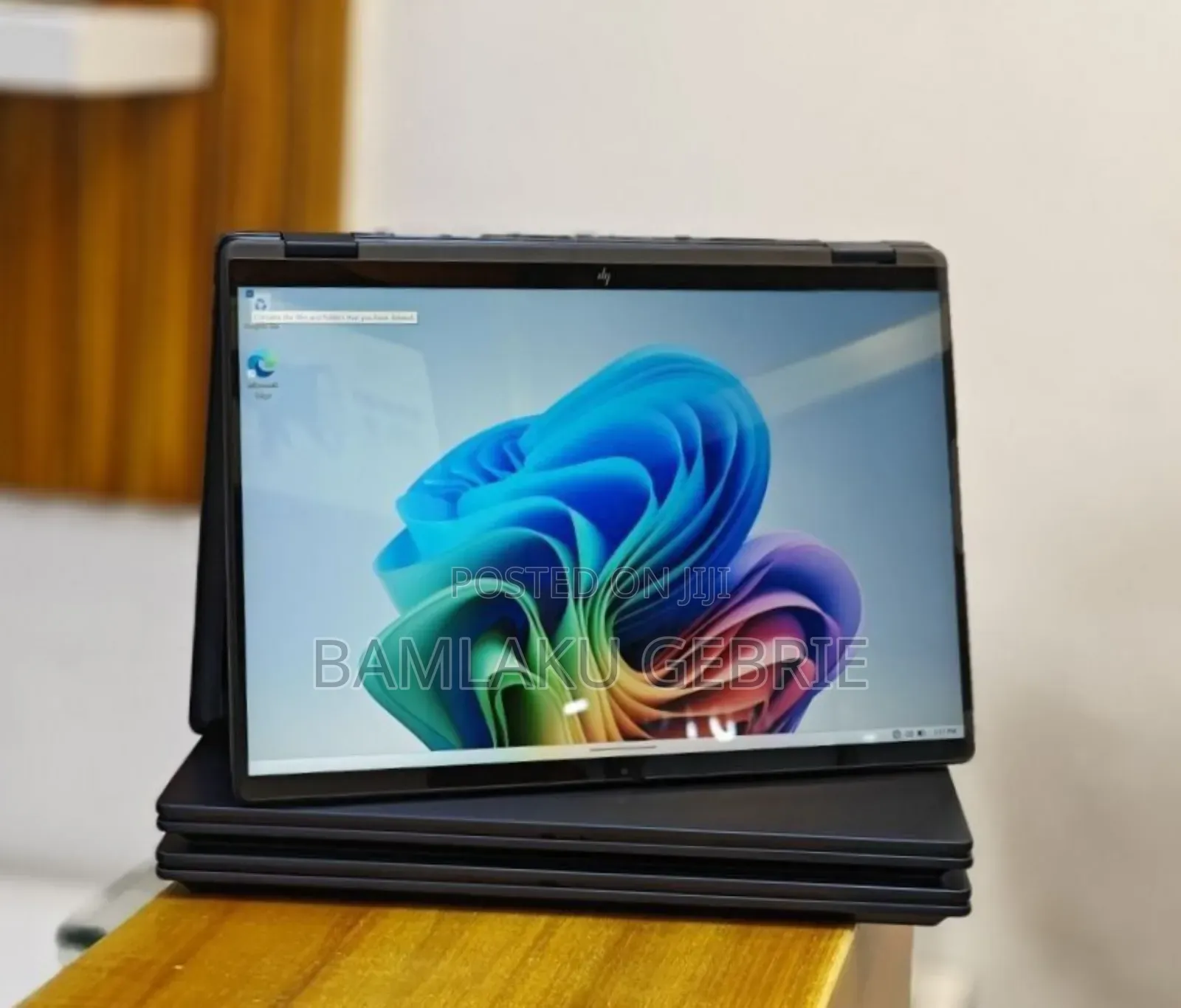 New Laptop HP OmniBook X Flip 14" 16GB Intel Core Ultra 7 SSD 1T