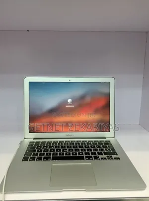 Photo - New Laptop Apple MacBook Air 2012 4GB Intel Core I5 SSD 72GB