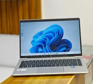 New Laptop HP EliteBook 640 G10 16GB Intel Core I7 SSD 512GB