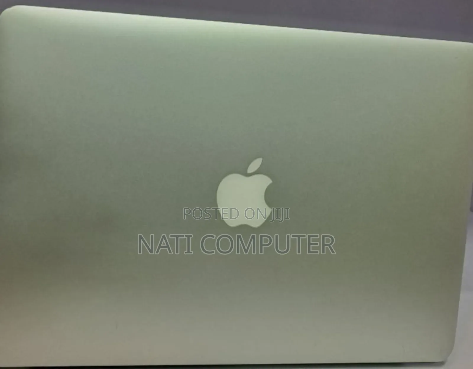 New Laptop Apple MacBook 2012 4GB Intel Core I5 SSD 640GB