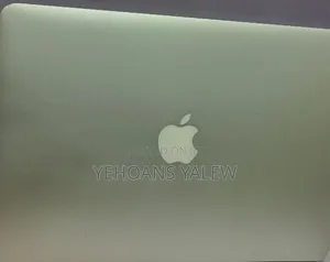 Photo - New Laptop Apple MacBook Air 2012 4GB Intel Core I5 SSD 60GB